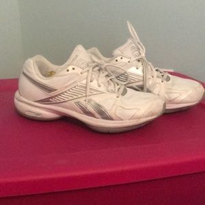 WOMENS Reebok simply tone shoes